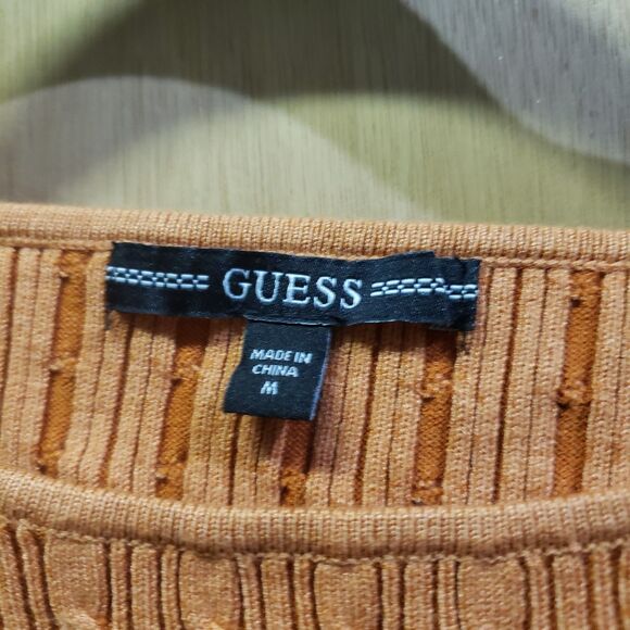 GUESS Women's Julie Long Sleeve Sweater
orange long-sleeved ribbed knit
SZ M
JJJ - Picture 4 of 7